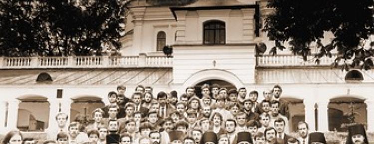 “Memories of Kyiv-Pechersk Lavra” photo project Revival of monastic life in Kyiv-Pechersk Lavra in the 1980s зображення 18