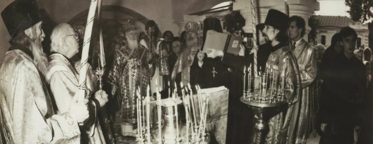 “Memories of Kyiv-Pechersk Lavra” photo project Revival of monastic life in Kyiv-Pechersk Lavra in the 1980s зображення 1