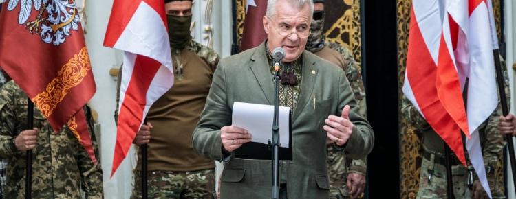 «Орша 1514. Пліч-о-пліч перемагаємо»: у Лаврі представили хоругви-символи історичної перемоги зображення 11