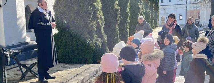 Слідами Шевченка: у Лаврі провели тематичну зустріч для дітей image 3