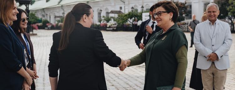 Перша леді Естонії Сір’є Каріс відвідала Києво-Печерську лавру зображення 2