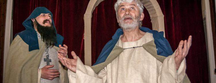 Ігумен Сильвестр (Олег Топилко) та Нестор (Анатолій Горовий)